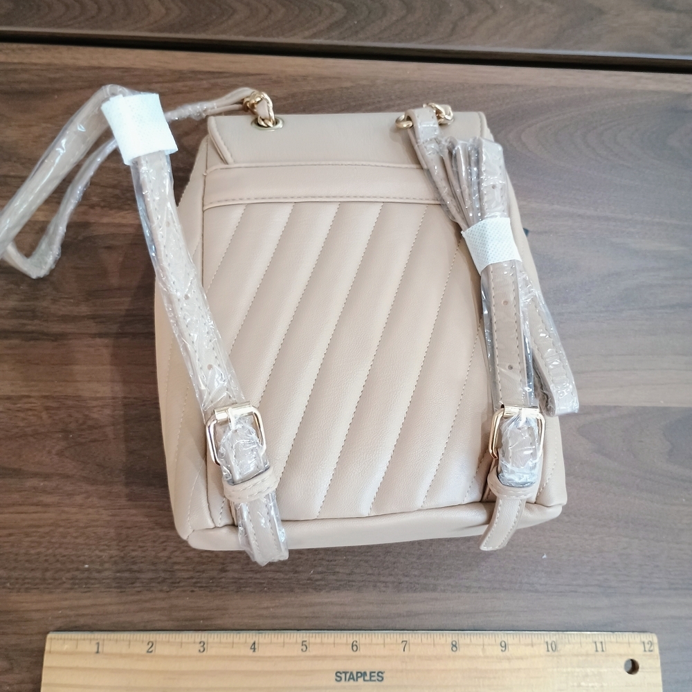 bebe Beige Mini Bag with Gold Chain - Picture 2 of 7